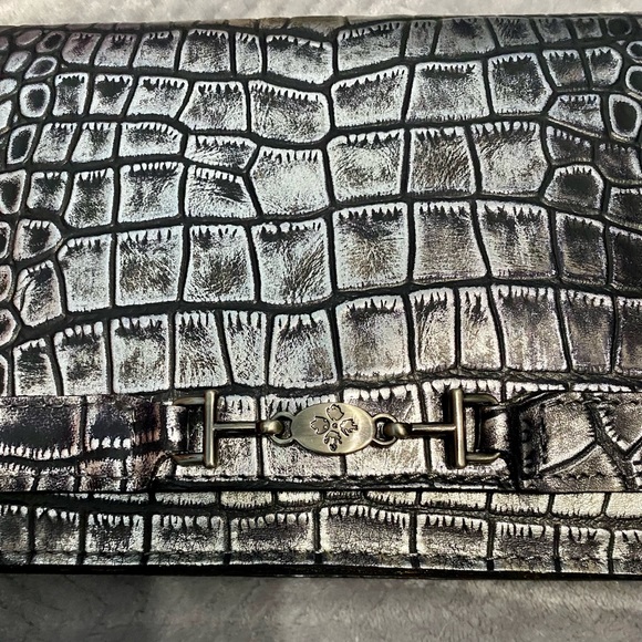 Patrica Nash crossbody purse/handbag. - Picture 2 of 10